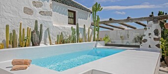 Holiday Home "Casa Pedro" with Terraces, Panoramic Sea View and Wood Stove