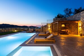 Outdoor pool, pool loungers