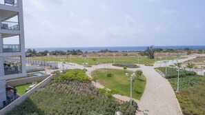 Chambre, 4 chambres, piscine privée, vue plage | Vue sur la plage/l’océan