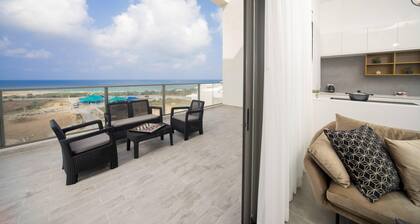 Penthouse Sunset Balcony by Sea N' Rent