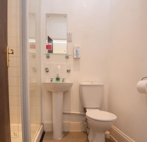 Bathroom - Gosford Arms (Coventry)