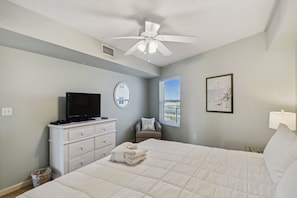 2 bedrooms, iron/ironing board, free WiFi - Seacrest 502 is a 2 BR Gulf Front on Okaloosa Island by RedAwning (Fort Walton Beach)