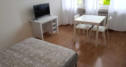 SHARED ROOM