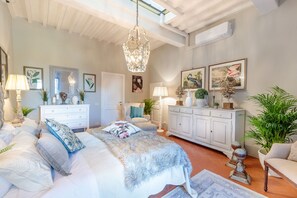 4 Schlafzimmer, BĂŒgeleisen/BĂŒgelbrett