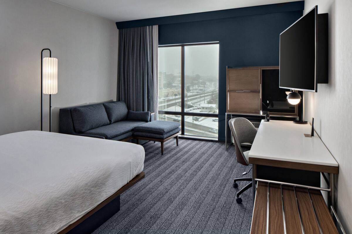 desk, iron/ironing board, rollaway beds, free wifi