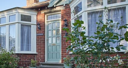 Host & Stay | Princes Road