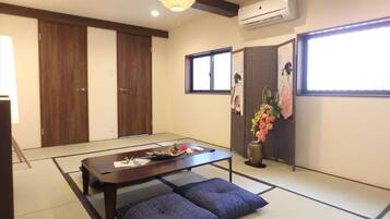 Superior Quadruple Room | Free WiFi