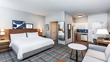 Desk, laptop workspace, free WiFi, bed sheets