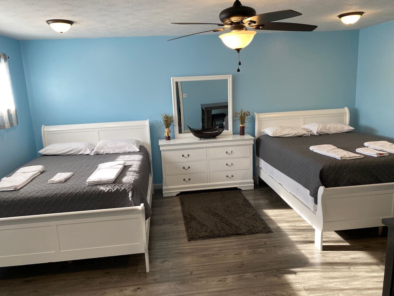 1 多间卧室、免费 WiFi、床单