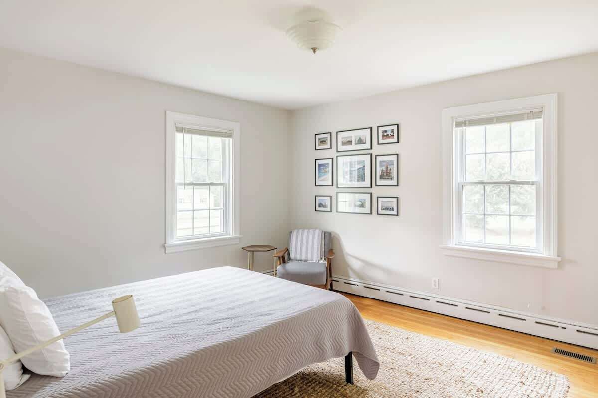 3 bedrooms, desk, free WiFi, bed sheets