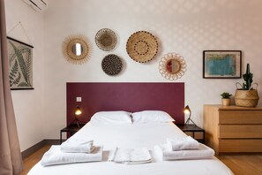 Free WiFi, bed sheets - POURPRE - LES COCONS (Marseille)