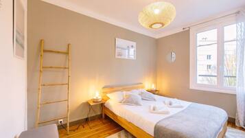 2 bedrooms, iron/ironing board, free WiFi, bed sheets