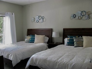 Room - Club Villas at Sea Trail- Pet Friendly- by Sloane Realty Vacations (Sunset Beach)