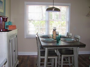 Condo, 2 habitaciones | Restaurantes