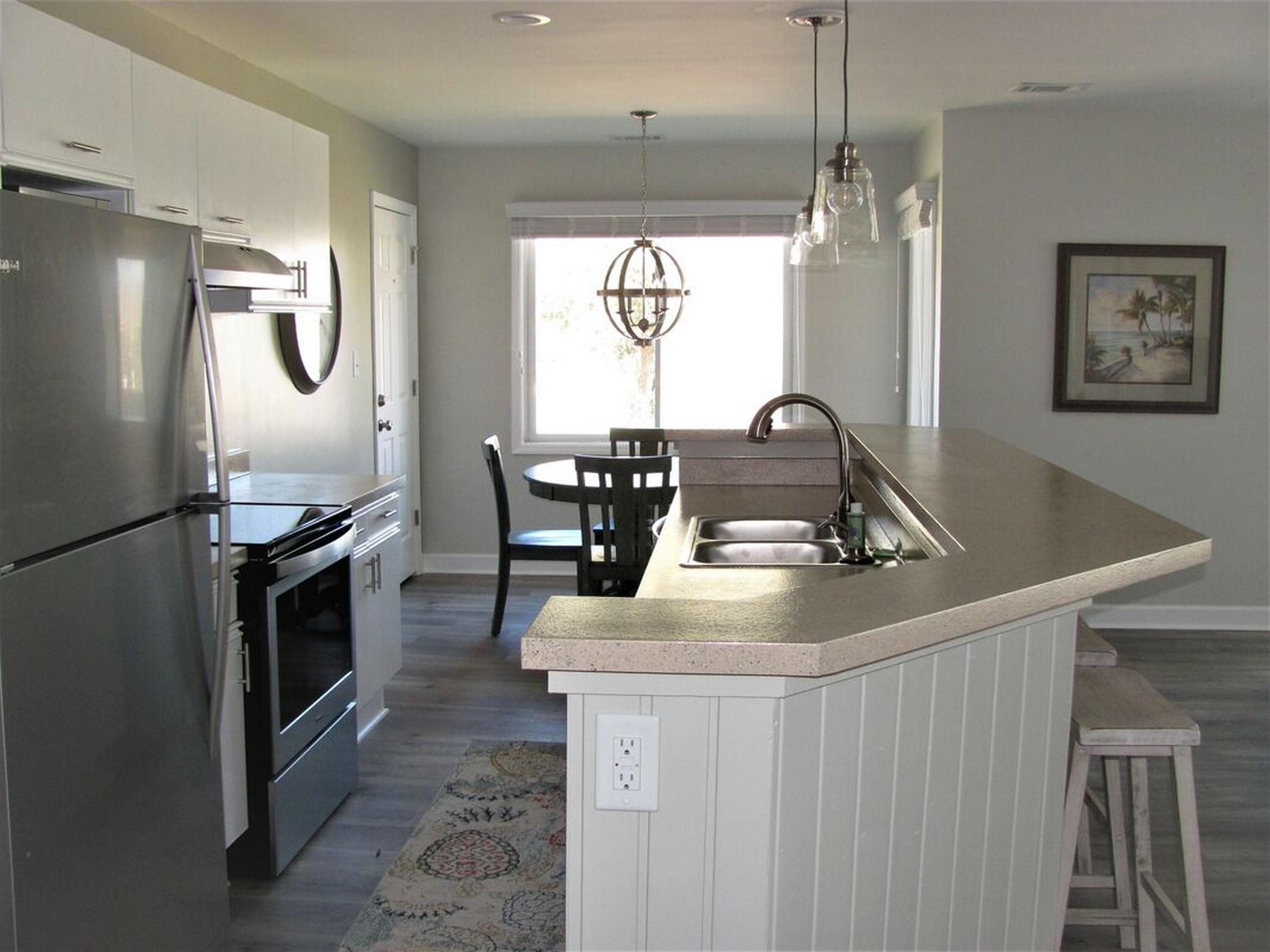 Villa, 1 Bedroom, Golf View | Private kitchen | Fridge, microwave