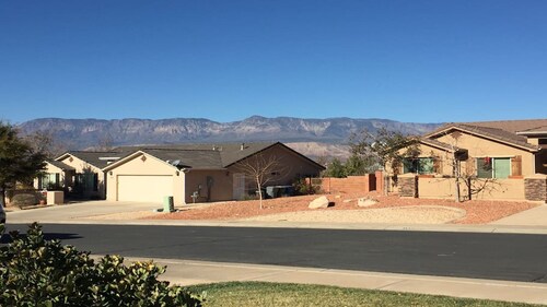 Zion Hideout - The Perfect Base To Explore Zion Canyon And Surrounding Areas