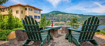 Luxurious Condominium 1 - 3 bedrooms available