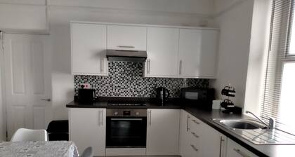 The Old Post Office -Games / Gym Room, Multiple Bedrooms Great for Families