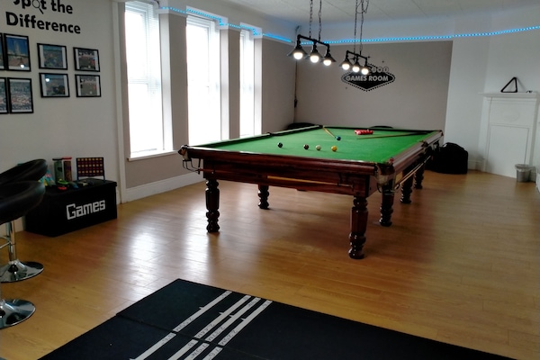 Spielezimmer