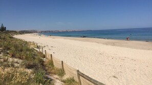 Beach nearby - Scenic Shack - 4 Scenic Way (CARRICKALINGA)