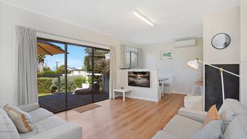 Fernseher, DVD-Player