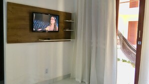 Apartment | Television - Condominio Goiti (Tibau do Sul)