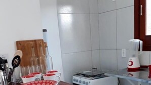 Apartment | Private kitchen - Condominio Goiti (Tibau do Sul)