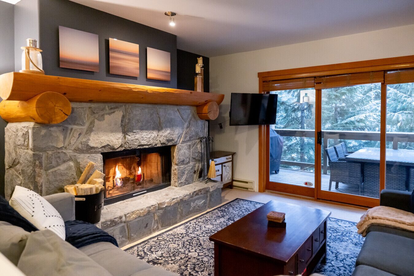 TV connectée, cheminée