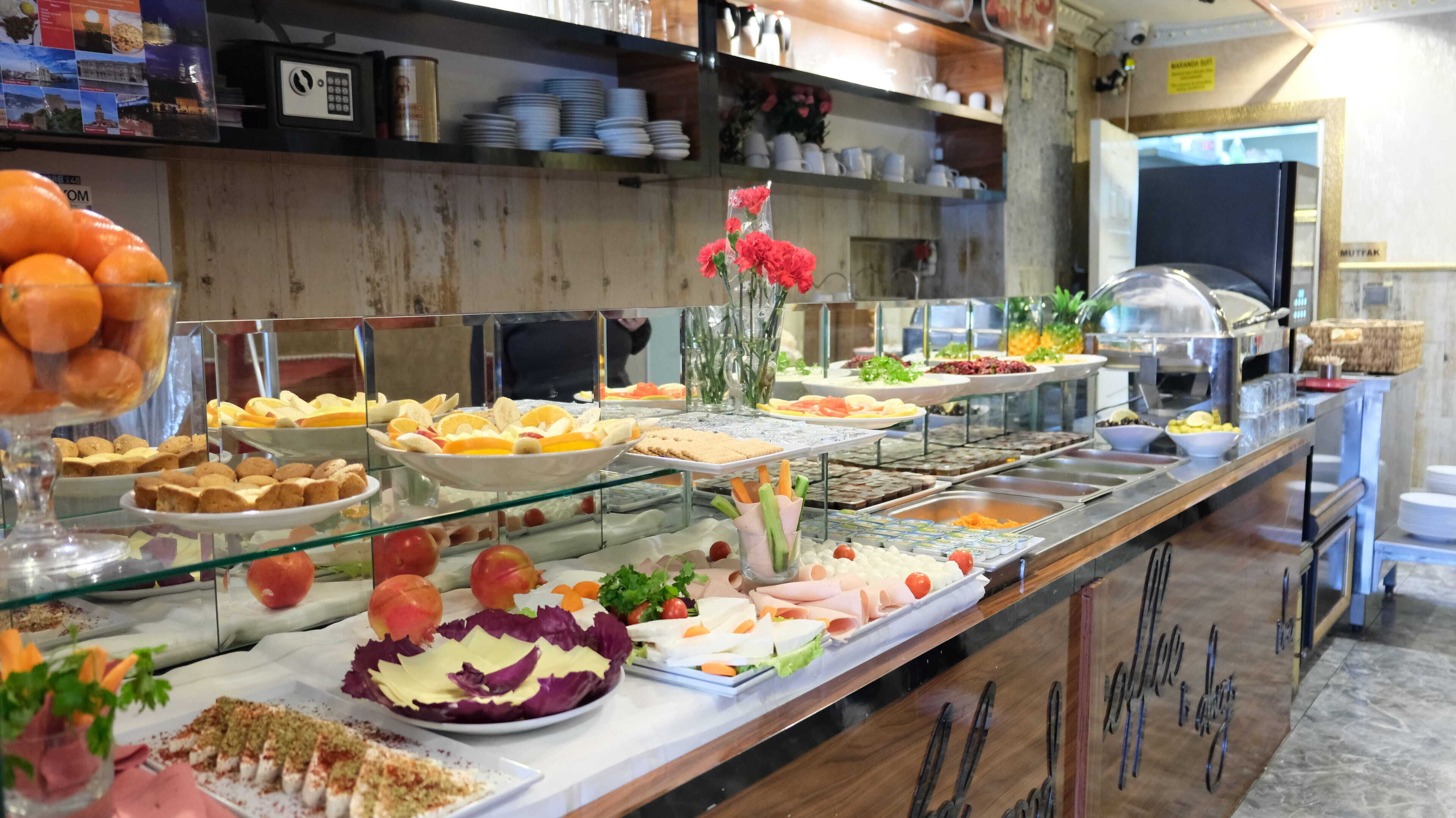Tägliches nach Wunsch zubereitetes Frühstück gegen Gebühr