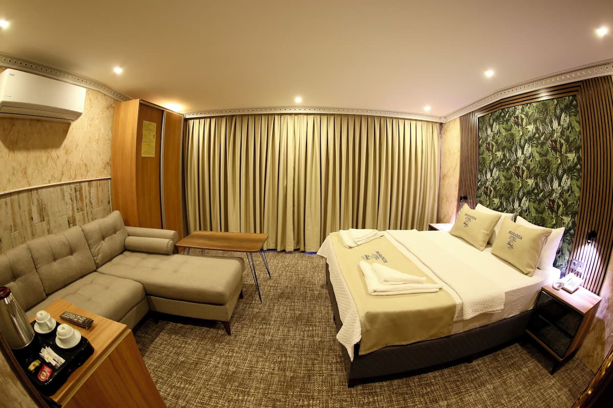 1 chambre, literie de qualité supérieure, minibar, rideaux occultants