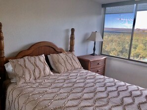 2 dormitorios, tabla de planchar con plancha, wifi gratis y ropa de cama