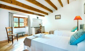 3 habitaciones y caja de seguridad en la habitación 