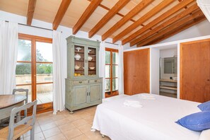 3 habitaciones y caja de seguridad en la habitación 