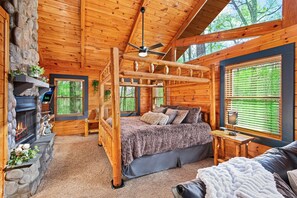 2 chambres, fer et planche à repasser, lit parapluie, Wi-Fi gratuit