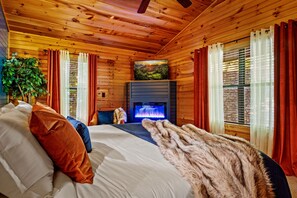 3 bedrooms, iron/ironing board, travel cot, free WiFi