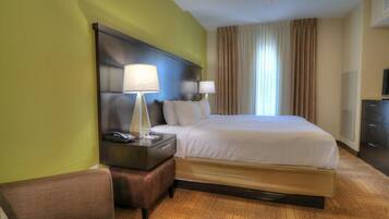 1 chambre, espace de travail pour ordinateur portable