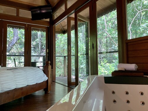 Cairns Rainforest Retreat