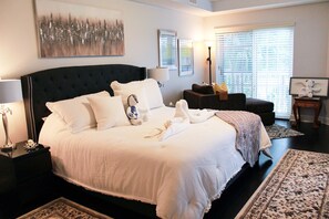 2 bedrooms, desk, iron/ironing board, free WiFi - Beautiful Inter-Coastal Waterway Sunset Getaway!!! (Palm Coast)