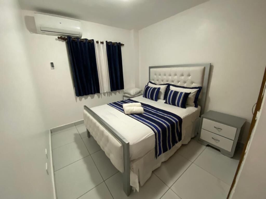 Business Apartment | 3 bedrooms, individually furnished, laptop workspace, free WiFi