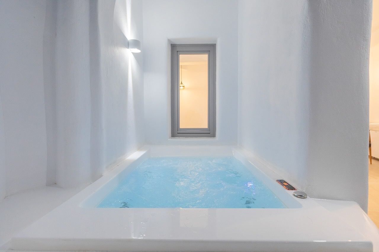Photo - Eternity Suites Santorini