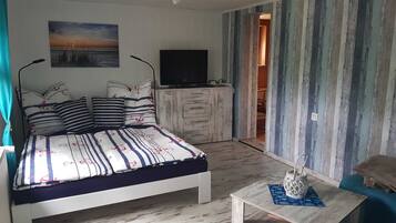 2 Schlafzimmer, Reisekinderbett, WLAN, Bettwäsche