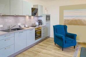 Køleskab, mikrobølgeovn, ovn, opvaskemaskine