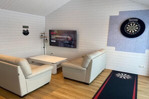 Smart-TV, peis, videospill og DVD-spiller