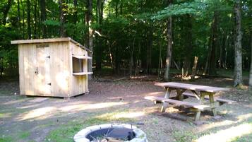 Enceinte de lâhĂ©bergement