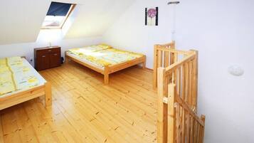 2 chambres, lit parapluie, Wi-Fi gratuit, draps fournis