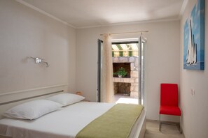 Apartamento (One Bedroom Apartment with Terrace) | 1 quarto