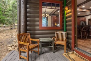 Property grounds - Lake Tahoe Cottage for Families w/ Lake Views & Fireplace (Homewood)