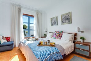 2 habitaciones, tabla de planchar con plancha y wifi gratis