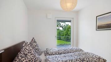 2 bedrooms, free WiFi, bed sheets