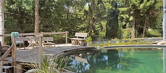 Holiday Apartment Donautal with Wi-Fi, Balcony, Shared Garden